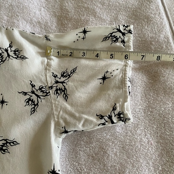 Forever 21 women’s L cropped blouse - Picture 3 of 10